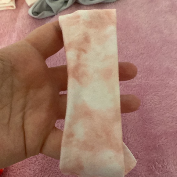 Set of two tye dye baby headbands - Picture 3 of 5